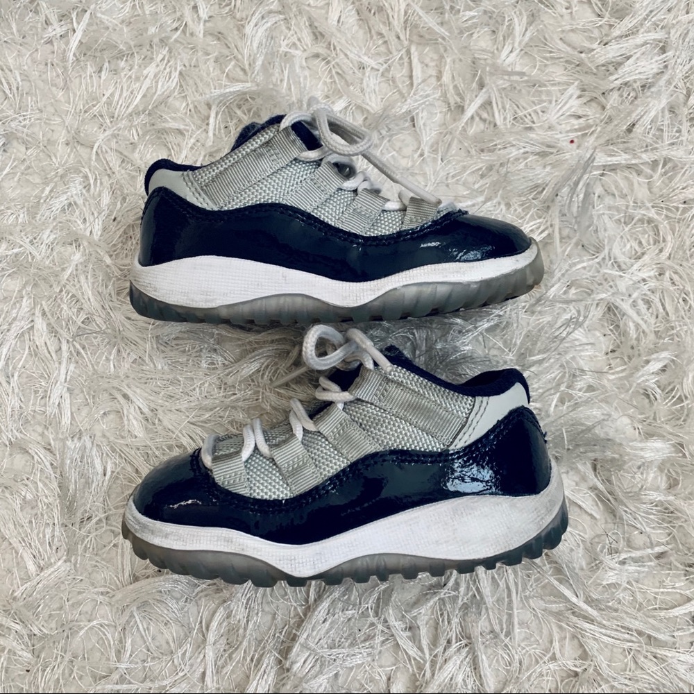 NIKE | Jordan 11 Retro Low
